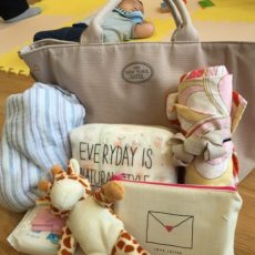 ≪0歳新生児ママ必見!≫マザーズバッグ中身何が入ってる?