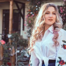 2月のママコーデポイントは”爽やかさ”<br>子どもの外遊びもOKの防寒対策と春っぽさを両立するコーデ12選<br>〜ママのためのおしゃれレッスン〜