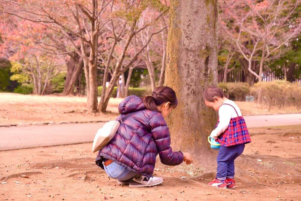 寒い冬の公園遊び！見守るママの服装どうする？