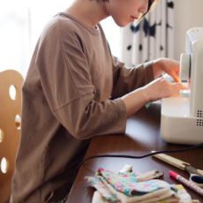 【体験談】100均手ぬぐいで簡単ベビー服作り!